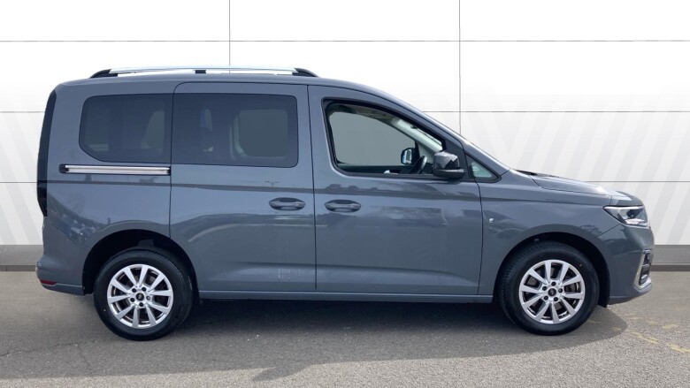 Ford Tourneo Connect 1.5 EcoBoost Titanium 5dr Petrol Estate
